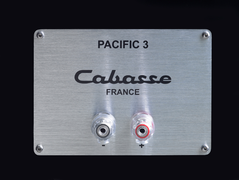   4   : Cabasse Pacific 3 Glossy Black