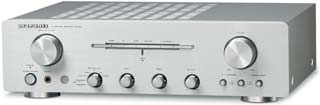  : Marantz PM7001 (Silver)