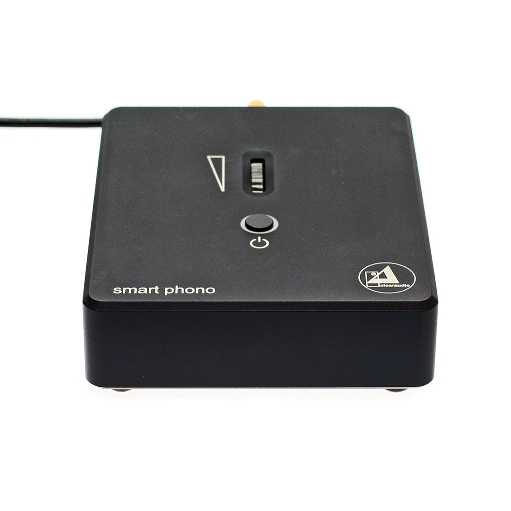   2  : Clearaudio Smart Phono V2  MM and MC;  EL 027/B Black