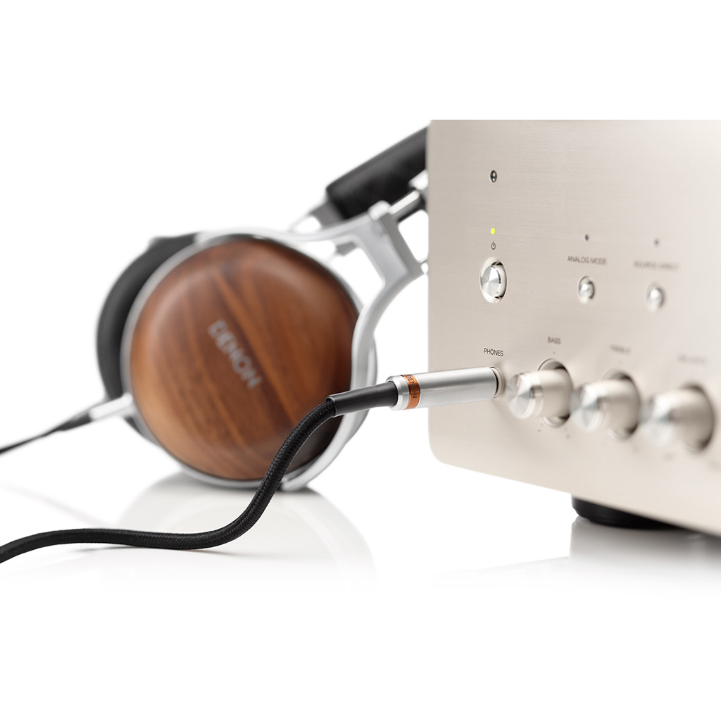   7  : Denon AH-D7200 Wood