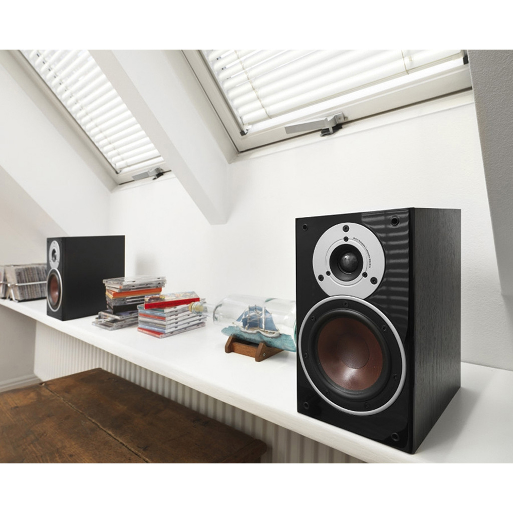   9     Wi-Fi/AirPlay/Bluetooth: Denon CEOL Piccolo DRA-N4 Black+ DALI  Zensor 1