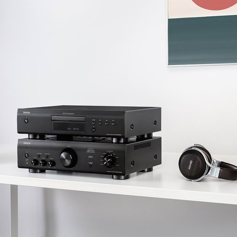   8  CD : Denon DCD-600NE Black