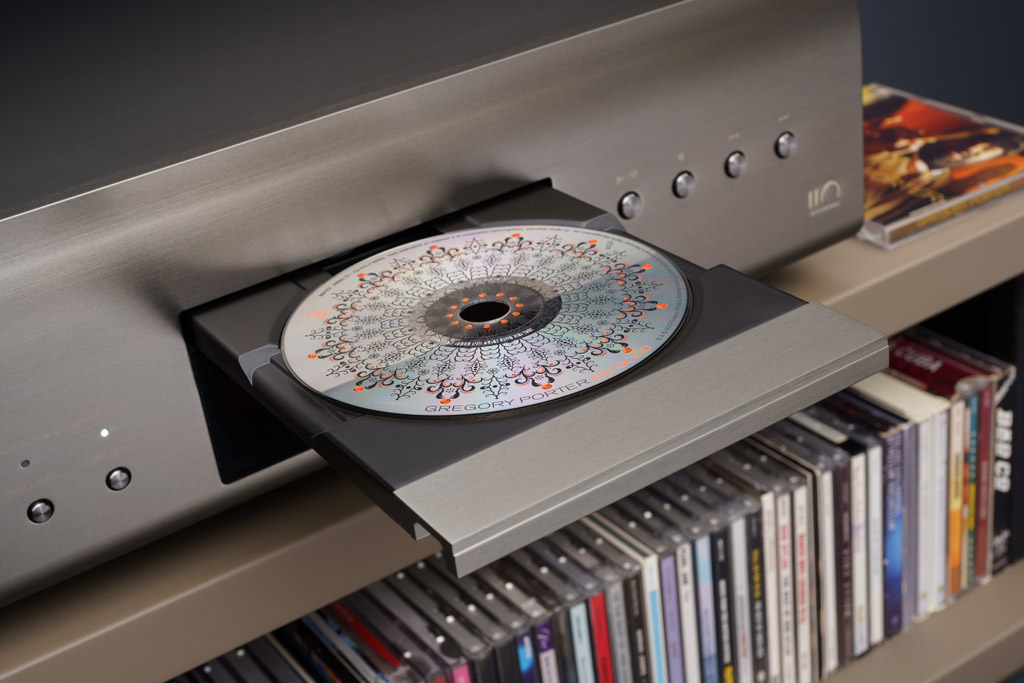   11  CD/SACD : Denon DCD-A110 Silver Graphite