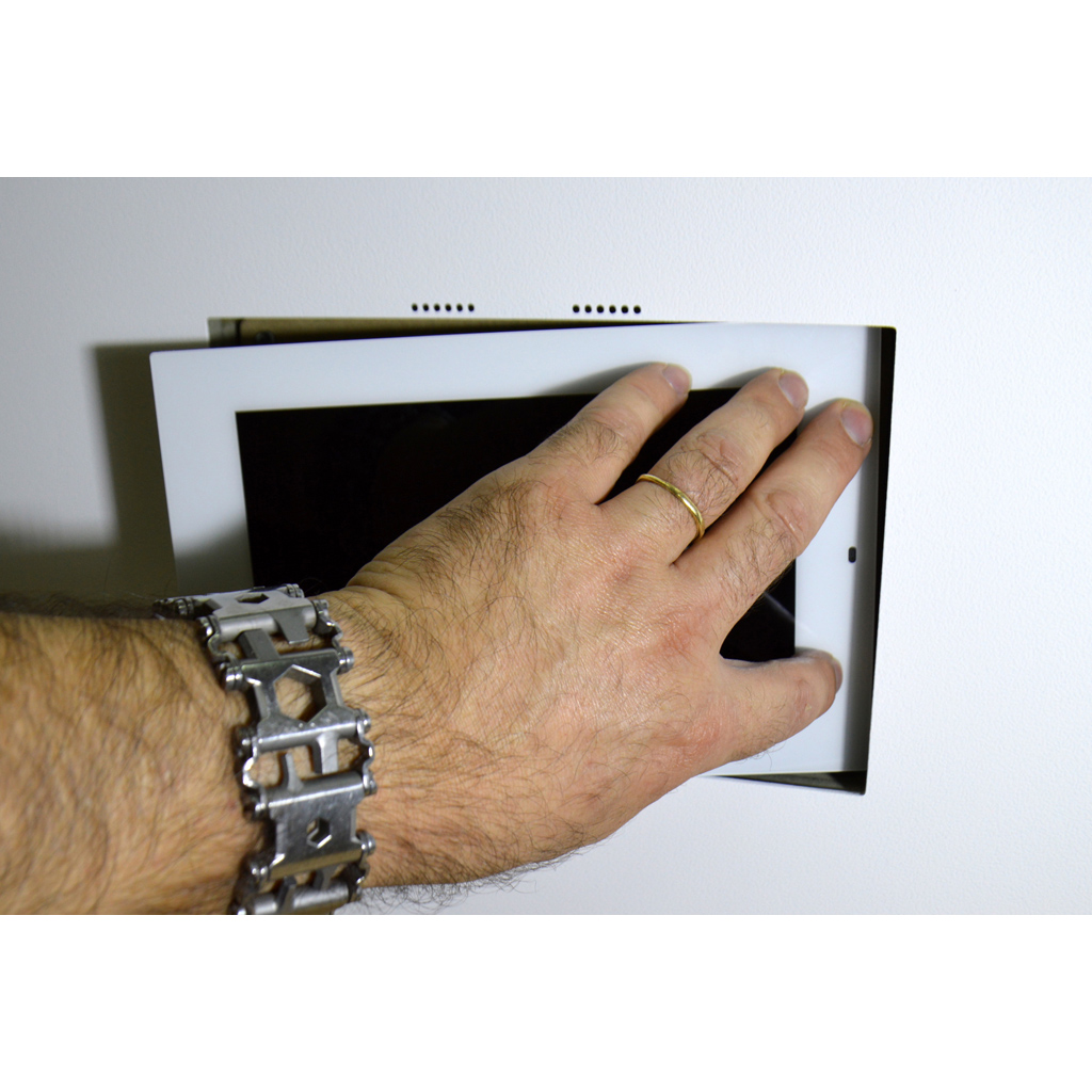   4     : SAVANT WALL-SMART TOUCH 8 FLUSH MOUNT - NEW CONSTRUCTION (10-01-436)