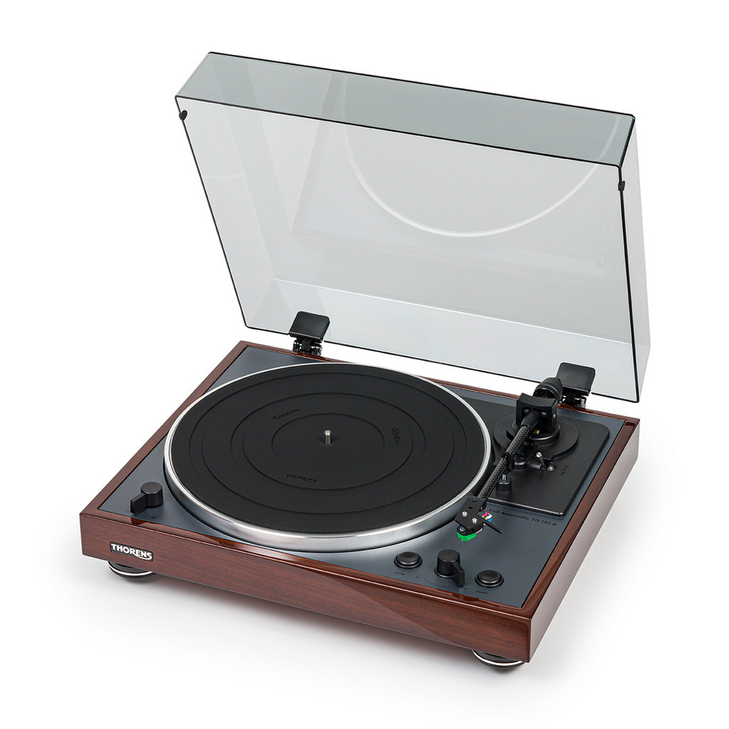   2    : Thorens TD 102 A High gloss Black (Full Automatic, Phono, AT-VM95E)