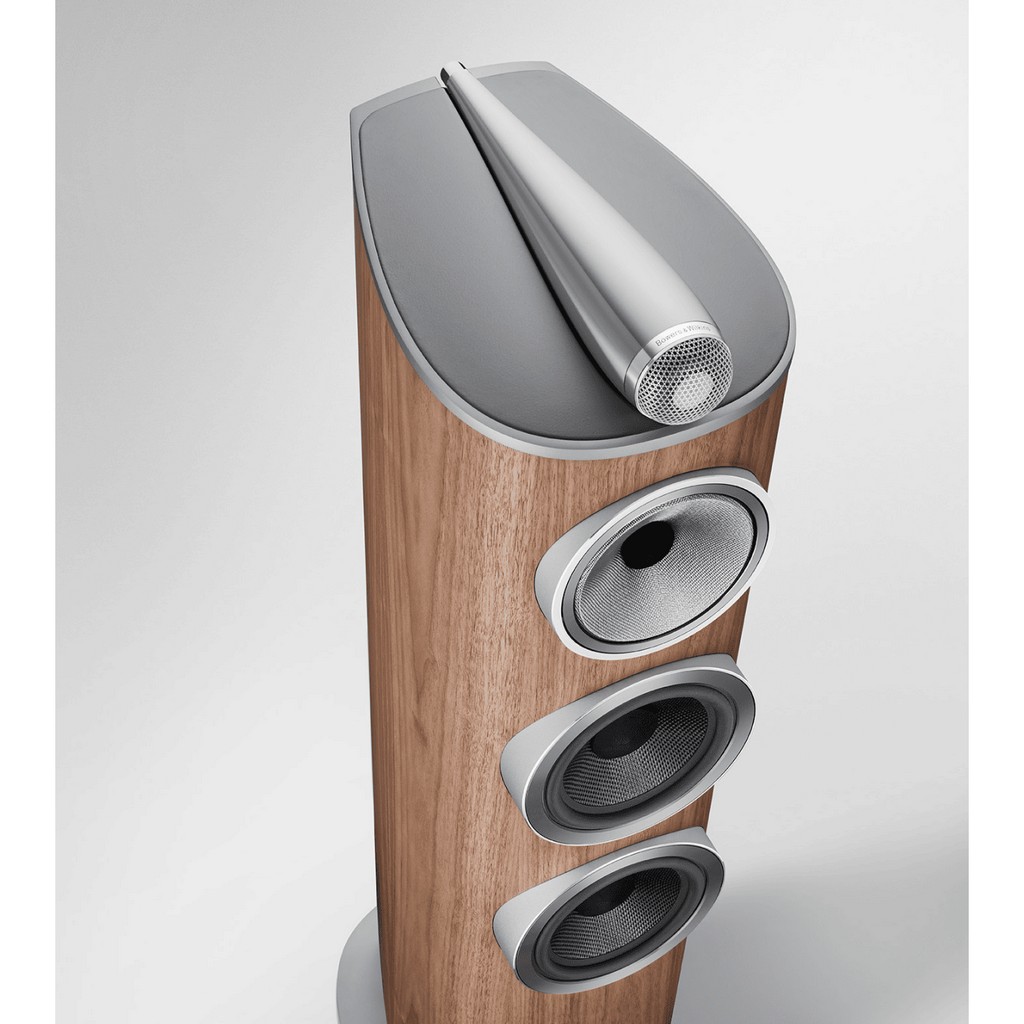   9   : Bowers & Wilkins 804 D4 Gloss Black