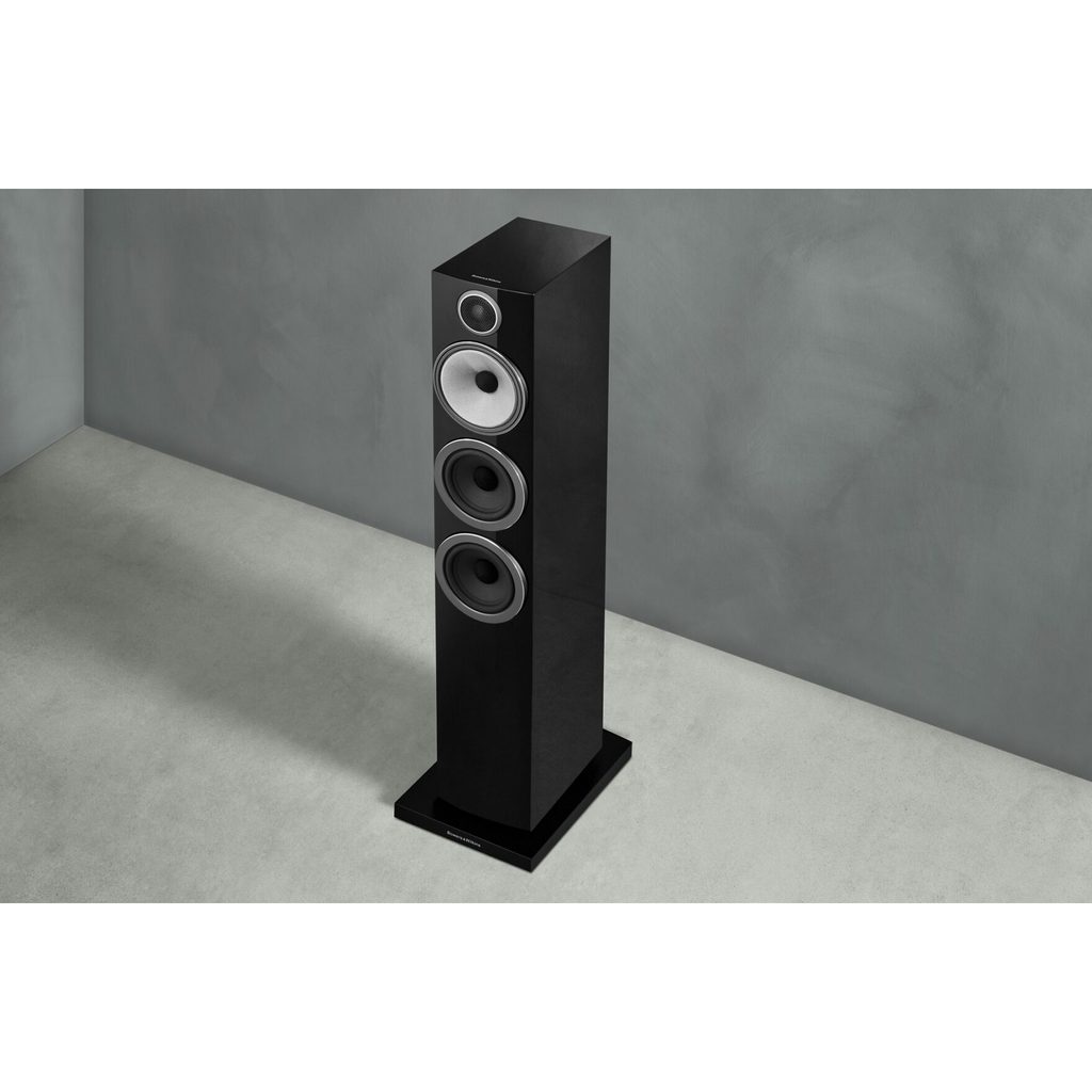   10   : Bowers & Wilkins 704 S3 Gloss Black