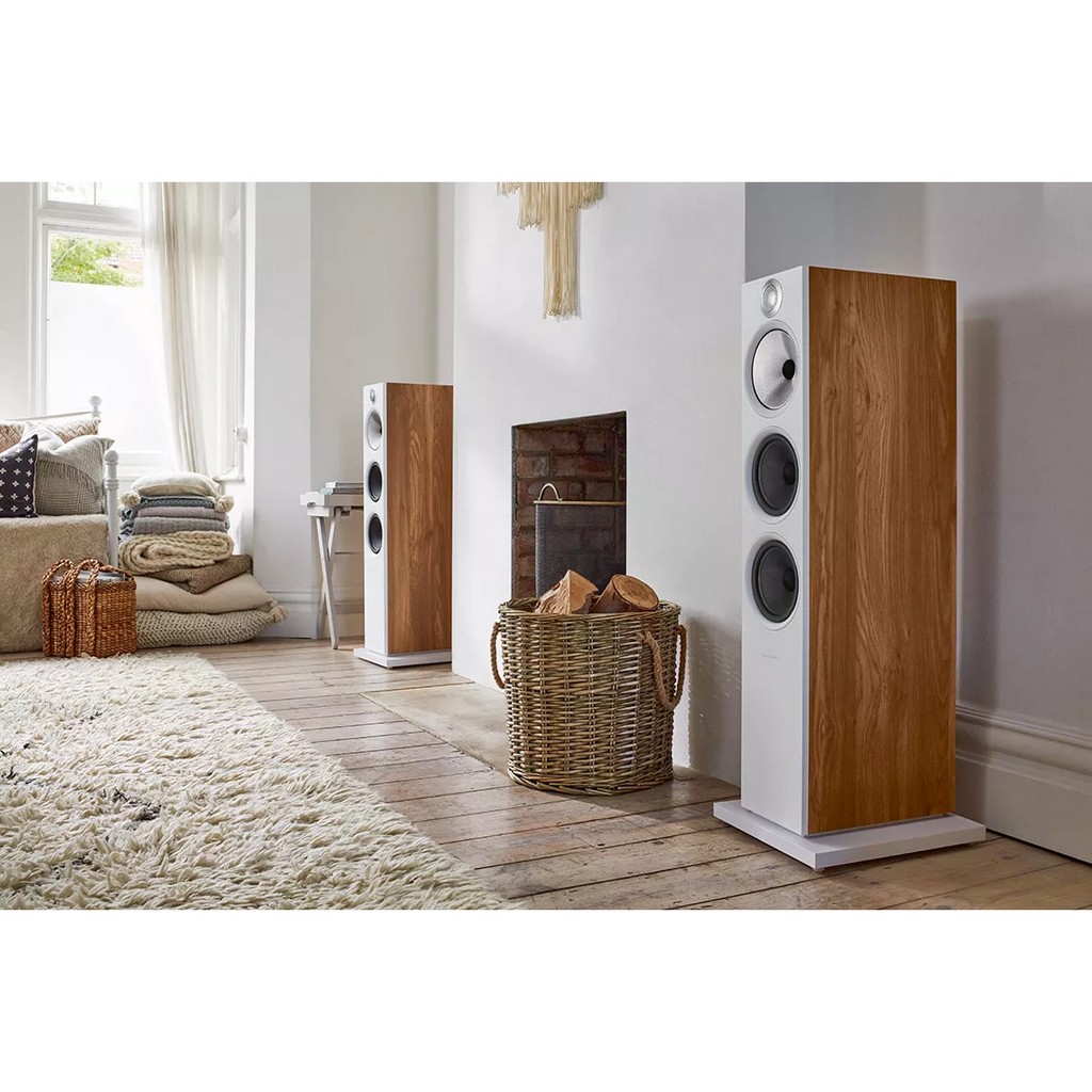   10   : Bowers & Wilkins 603 S2 Anniversary Edition Black