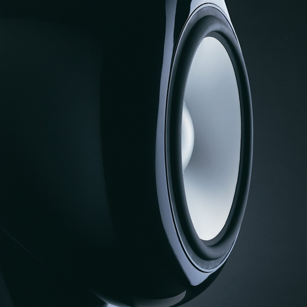   6   : Bowers & Wilkins Nautilus 230V Black