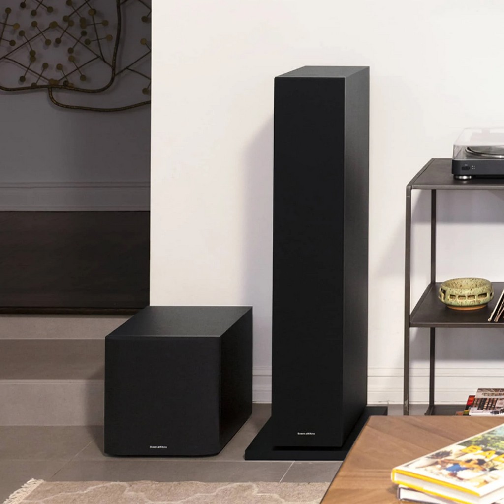   8  : Bowers & Wilkins ASW 610 Black