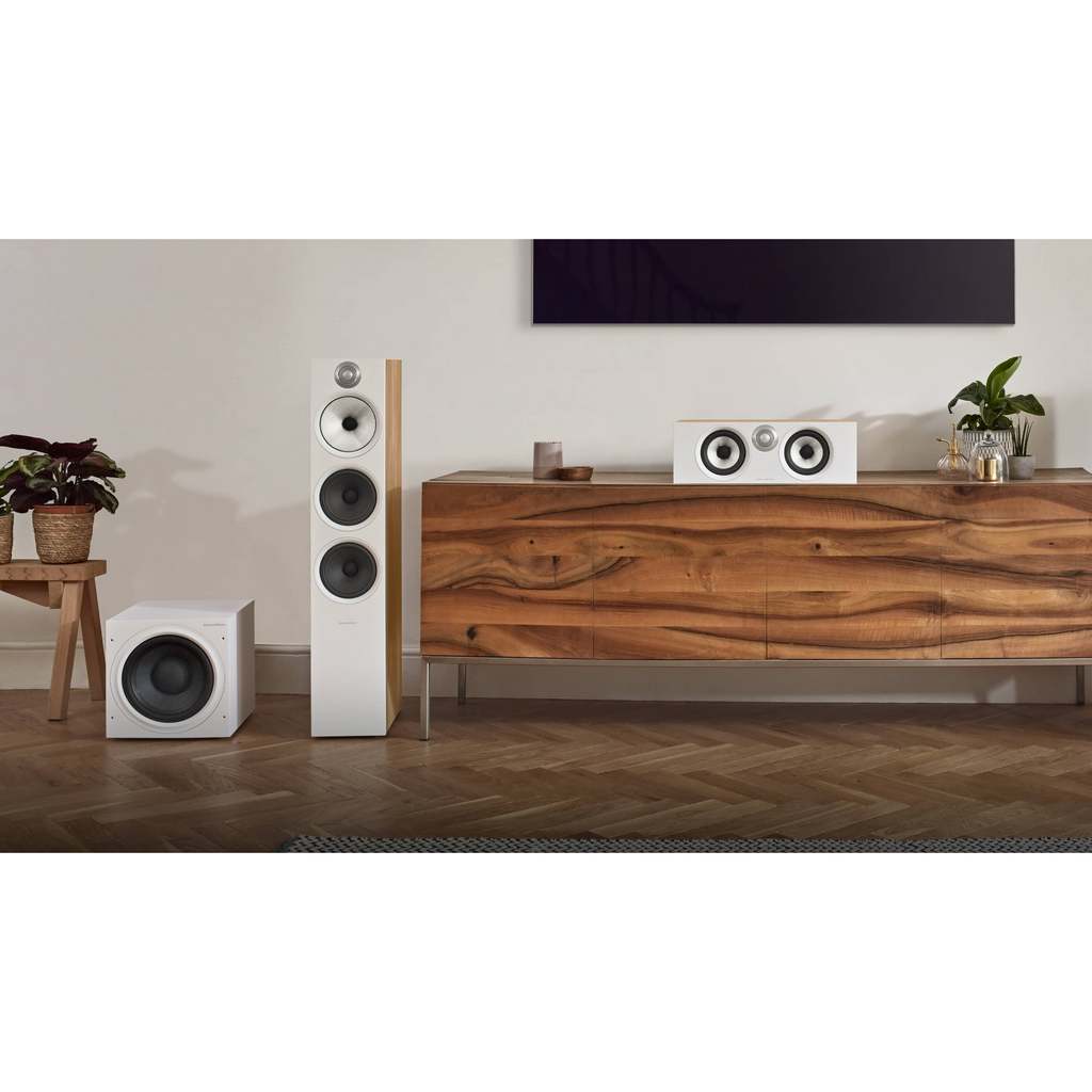   8  : Bowers & Wilkins ASW 608 Black