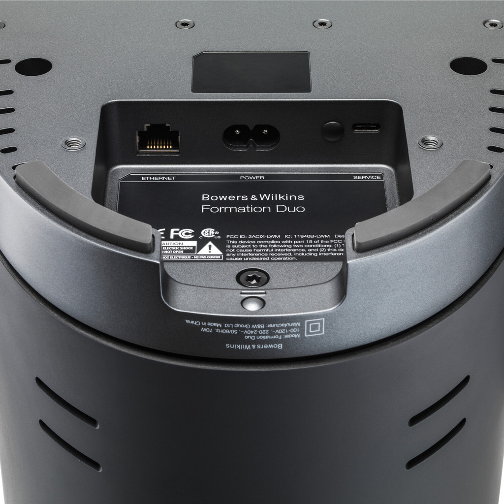   9      : Bowers & Wilkins Formation Duo Black