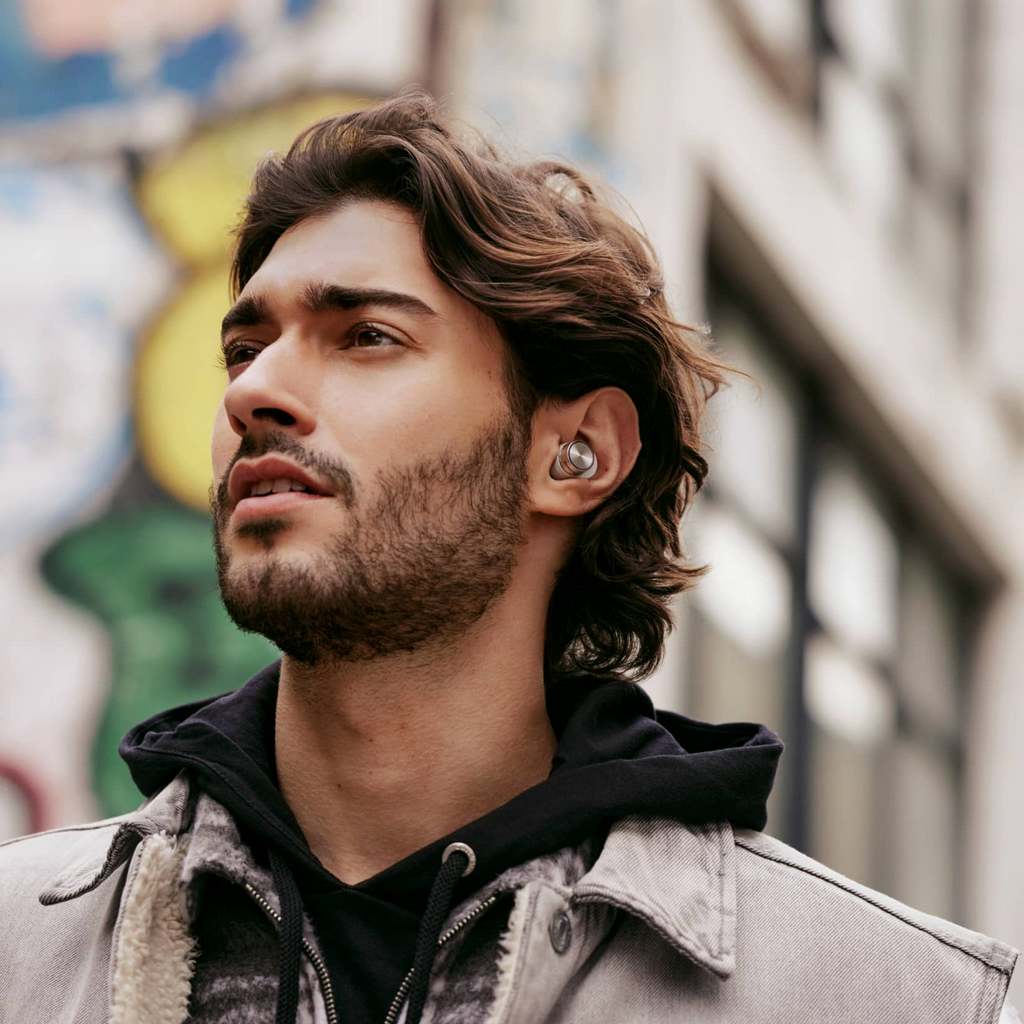   10   TWS    : Bowers & Wilkins Pi 5 S2 Cloud Grey