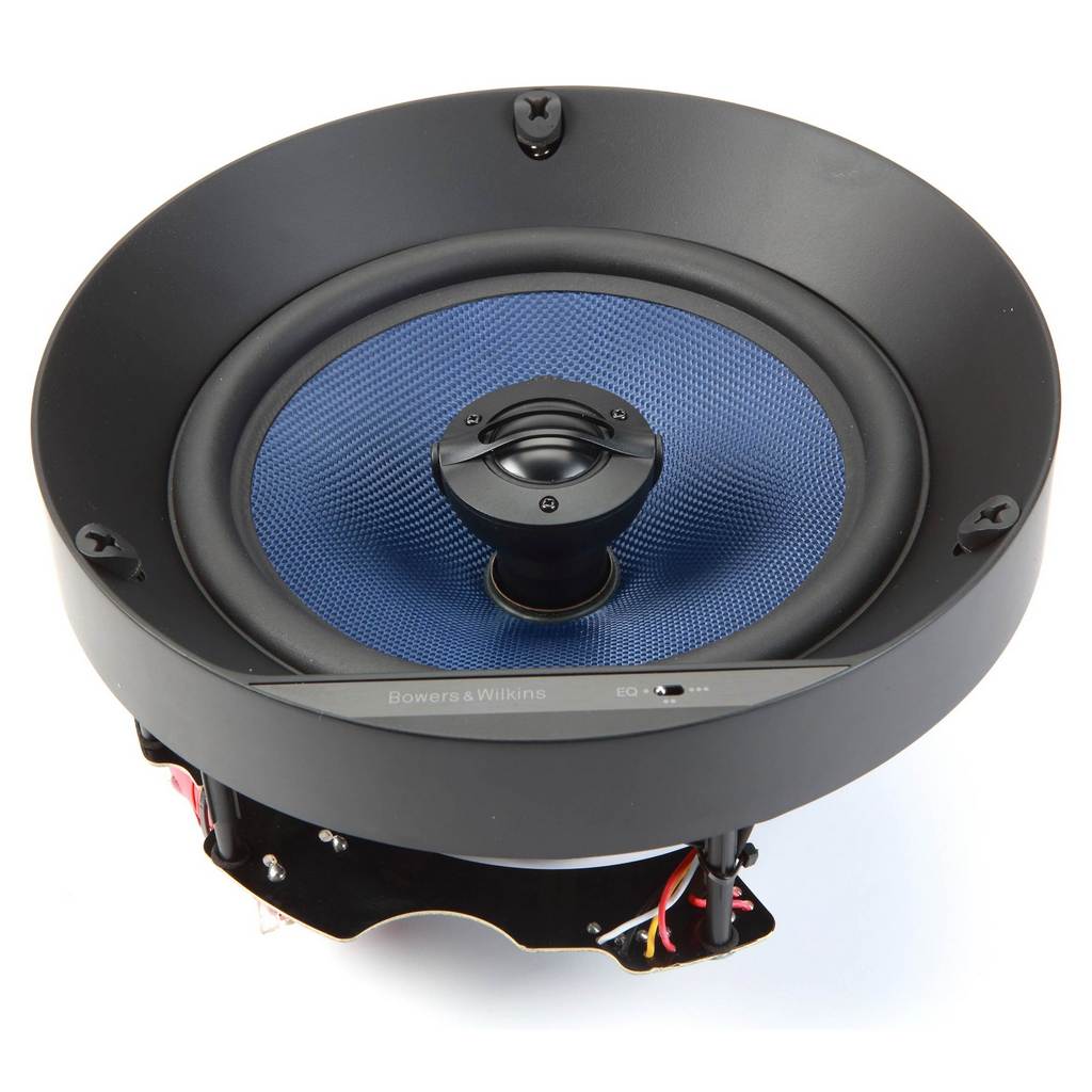   4   : Bowers & Wilkins CCM682