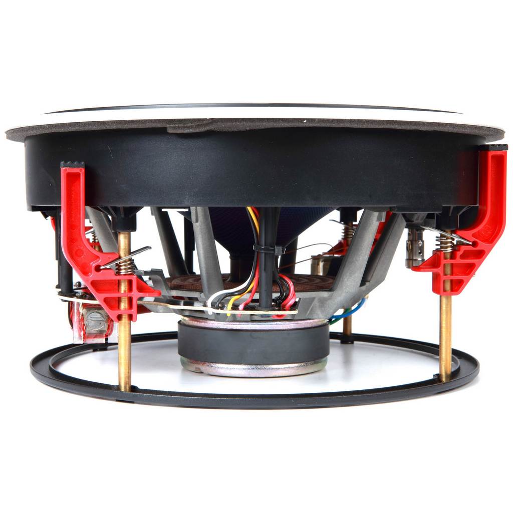   4   : Bowers & Wilkins CCM683