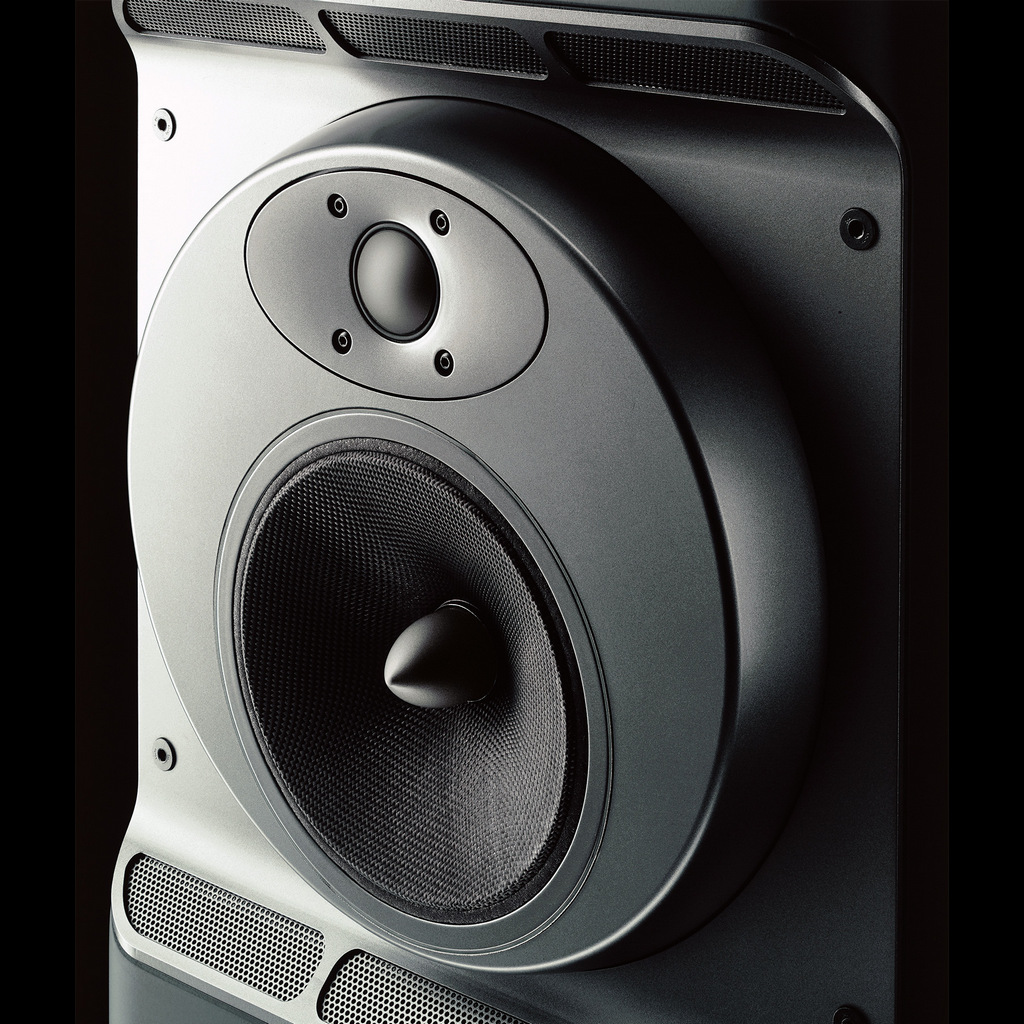   2   : Bowers & Wilkins CT8 LR Black