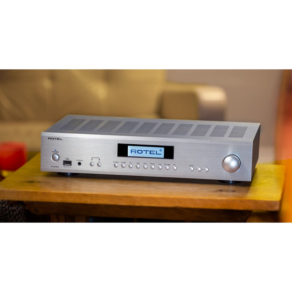   7   : Rotel  A12 MKII Black
