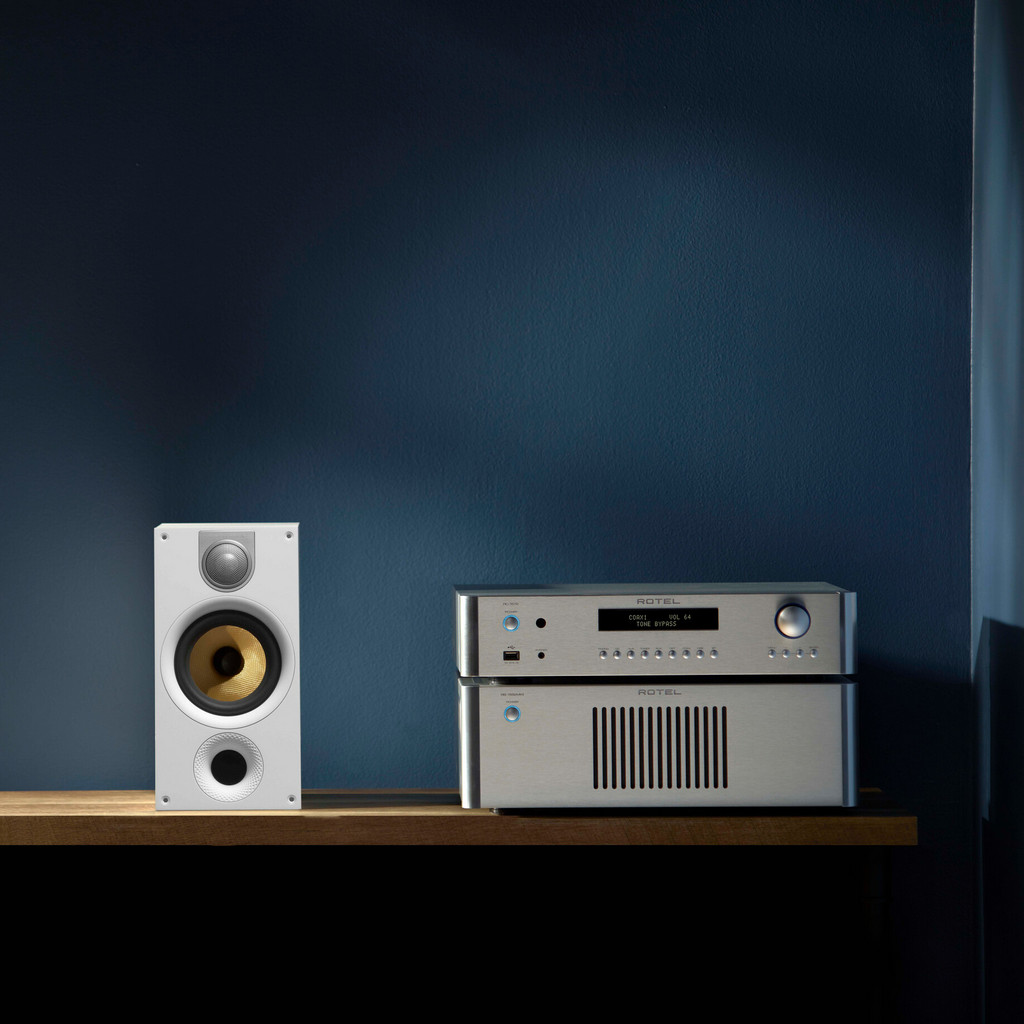   5  ϳ : Rotel RB-1552 MkII Black