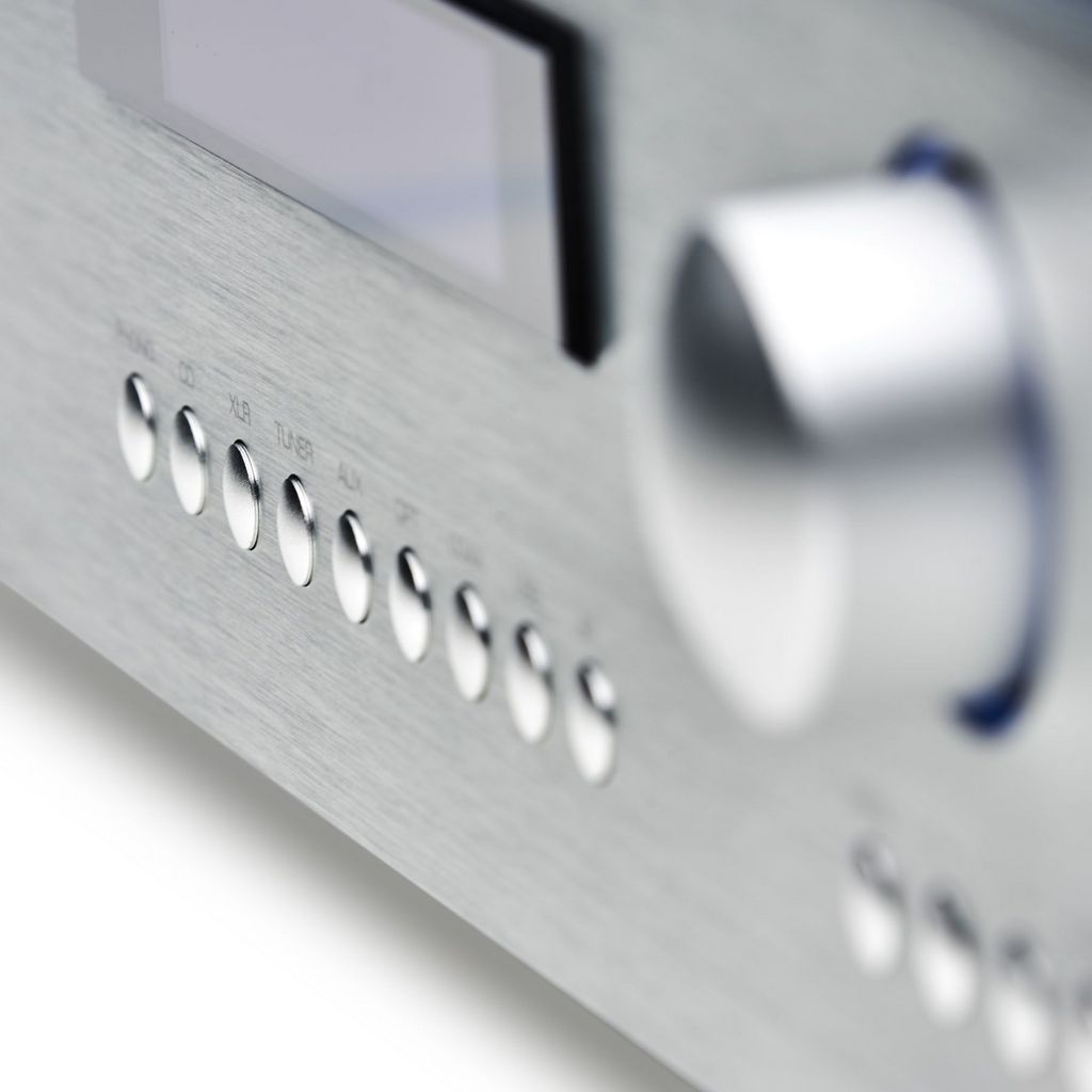   5   : Rotel  RC-1572 MkII Black