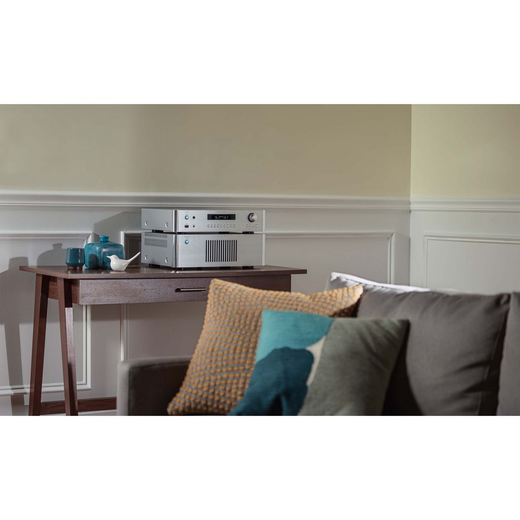   7   : Rotel  RC-1572 MkII Black