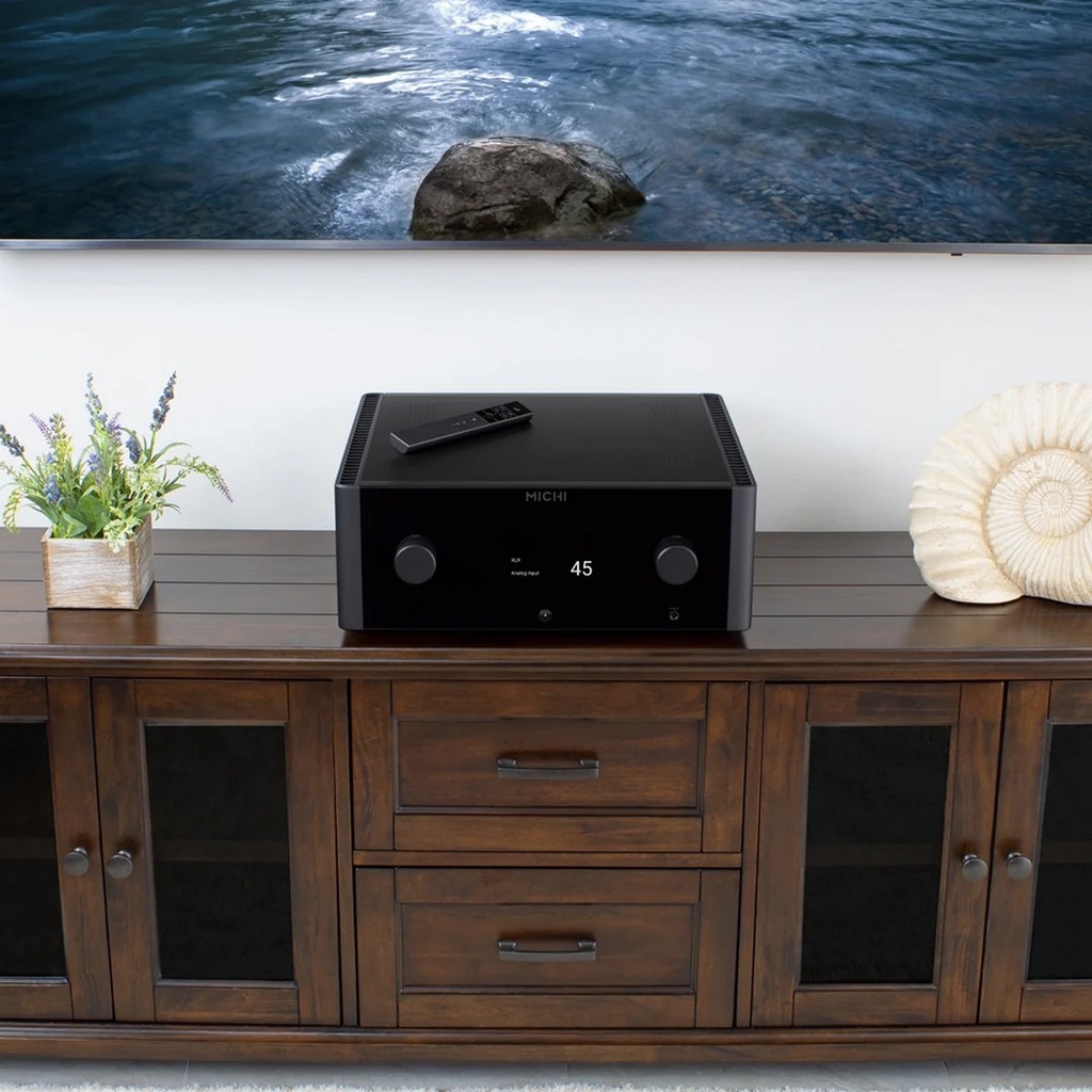   5   : Rotel Michi X5 S2 Black