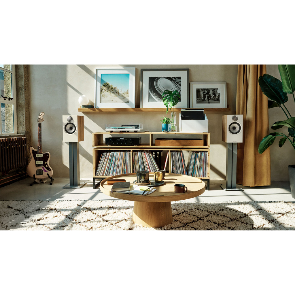   9   : Bowers & Wilkins 606 S3 Black
