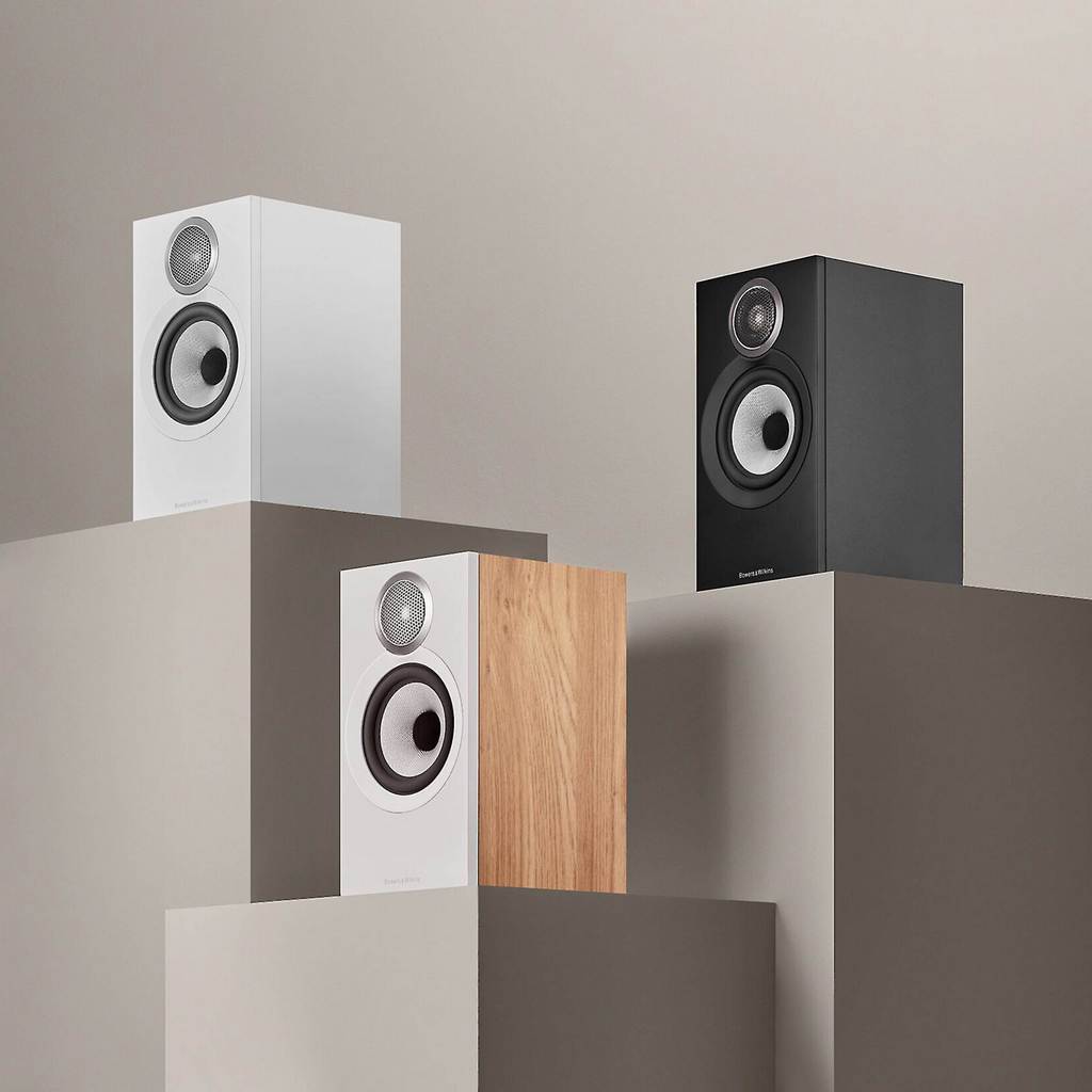   9   : Bowers & Wilkins 607 S3 Black