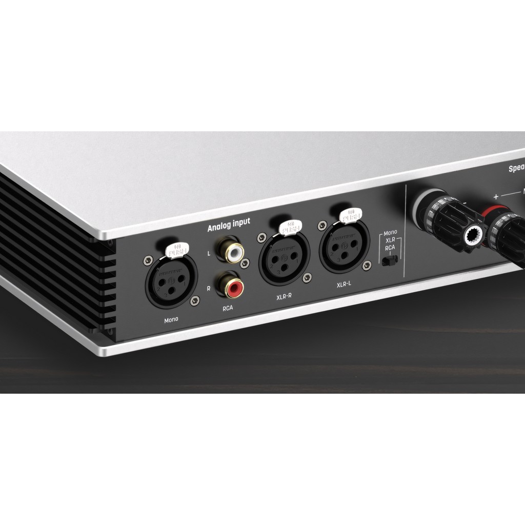  8  ϳ : Matrix Audio Element P2 Silver