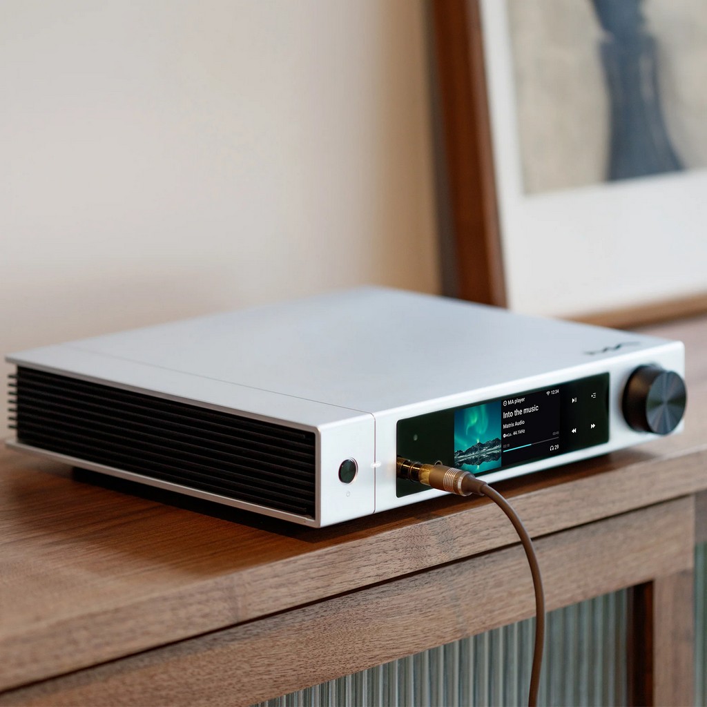   9  : Matrix Audio Element M2 Silver