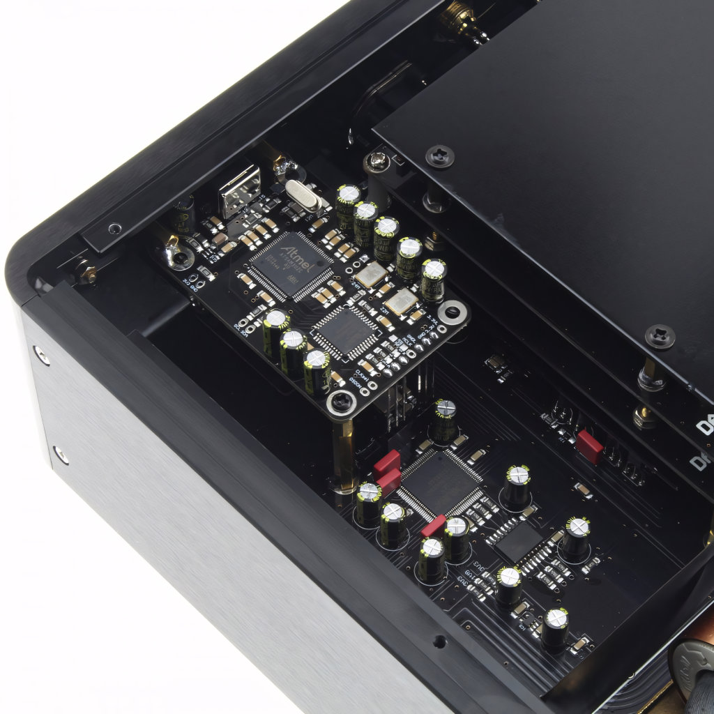   8  DAC : Audio-GD R-1 NOS Black
