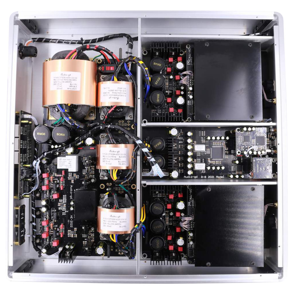   6  DAC : Audio-GD R8 HE MK3 Black