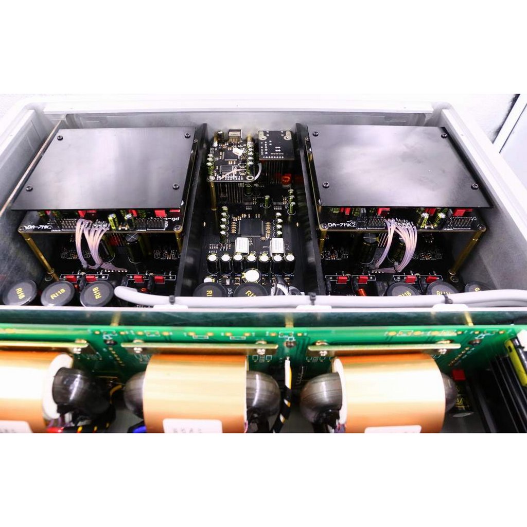   7  DAC  (All In One ) Audio-GD R27 HE (All In One Models) Black
