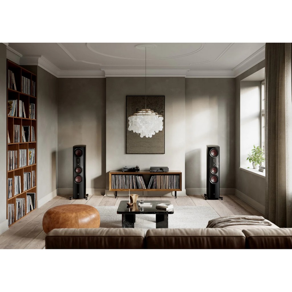   10   : DALI Epikore 9 Black High Gloss