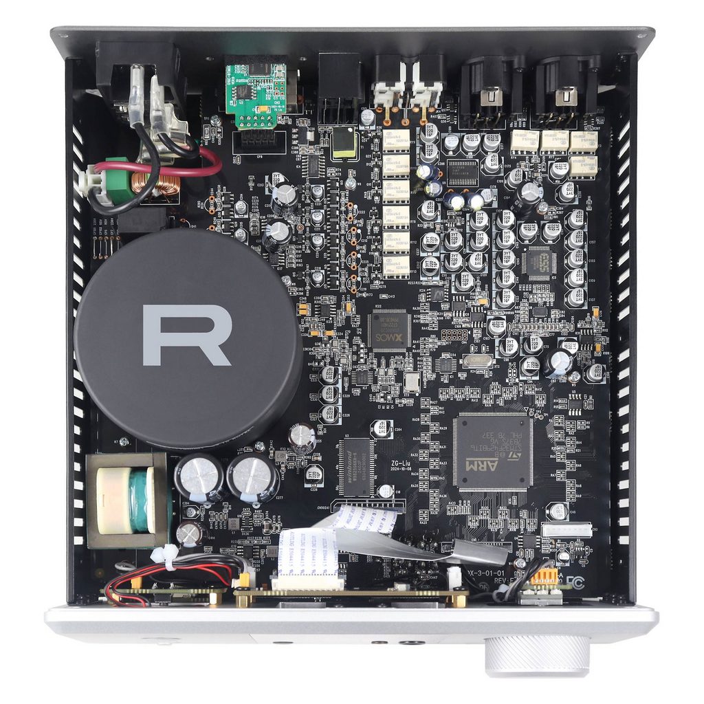   5  ϳ  : Rotel  DX-3 Black