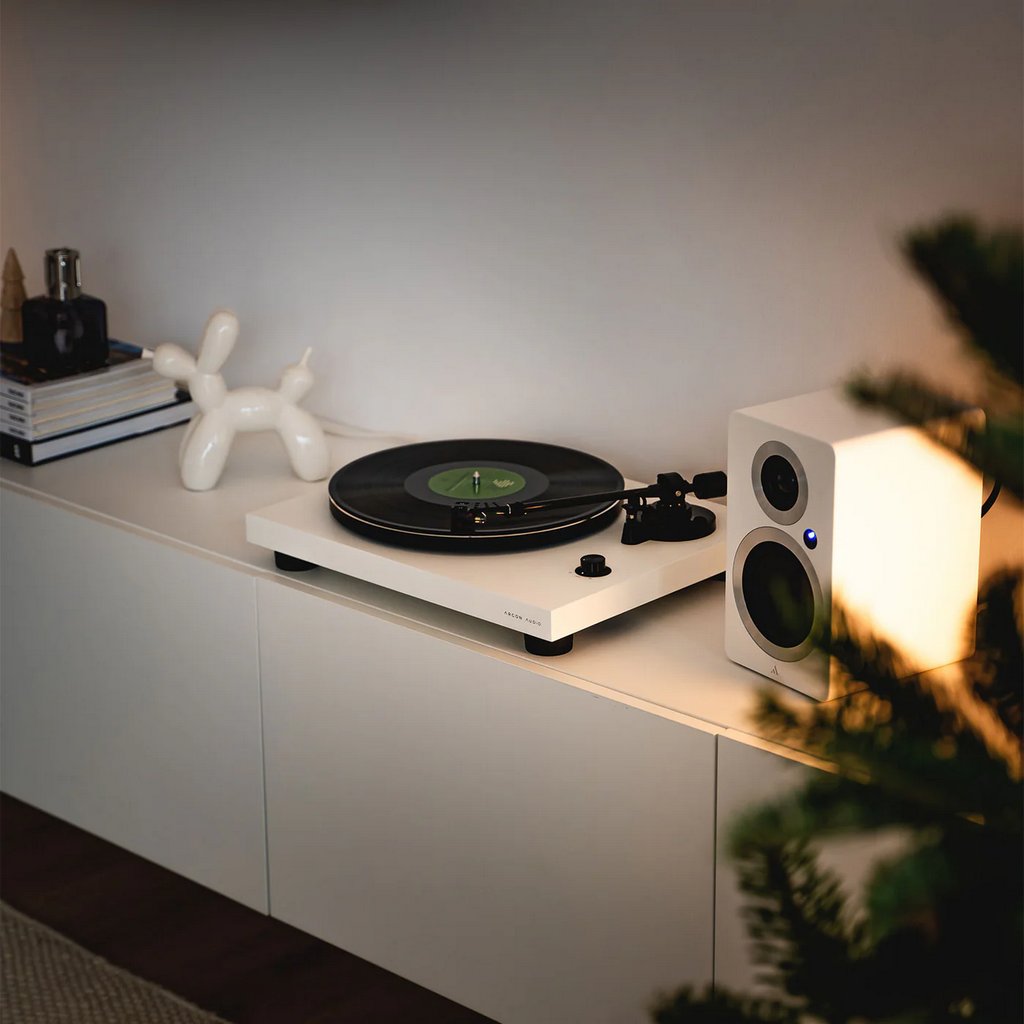   10   ii i: Argon TT-3 Plus Turntable Black