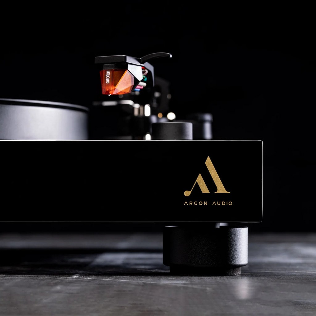   6   ii i: Argon TT-4 Turntable SPECIAL EDITION Black