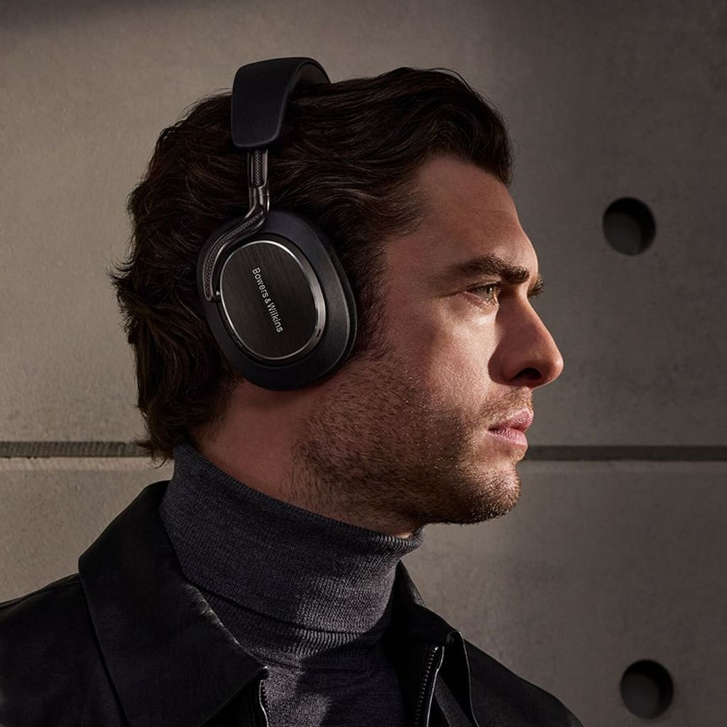   10      : Bowers & Wilkins PX 8 S2 Onyx Black