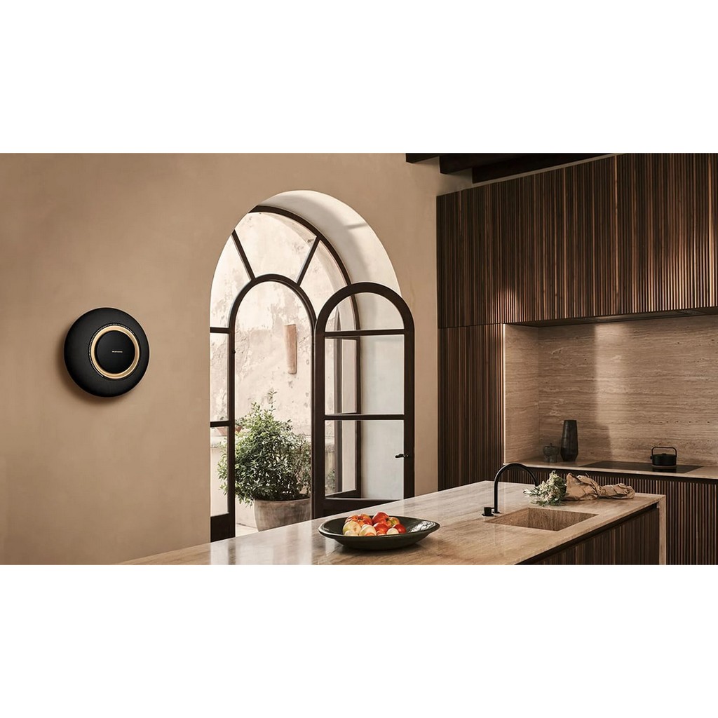   7  i i i : Wall bracket for Marantz Horizon