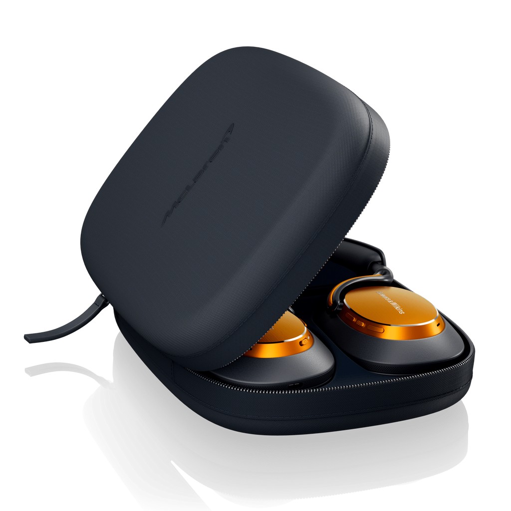 ���� � 4 ������ ��������� ��������� � �������� ���������������: Bowers & Wilkins PX 8 S2 McLaren