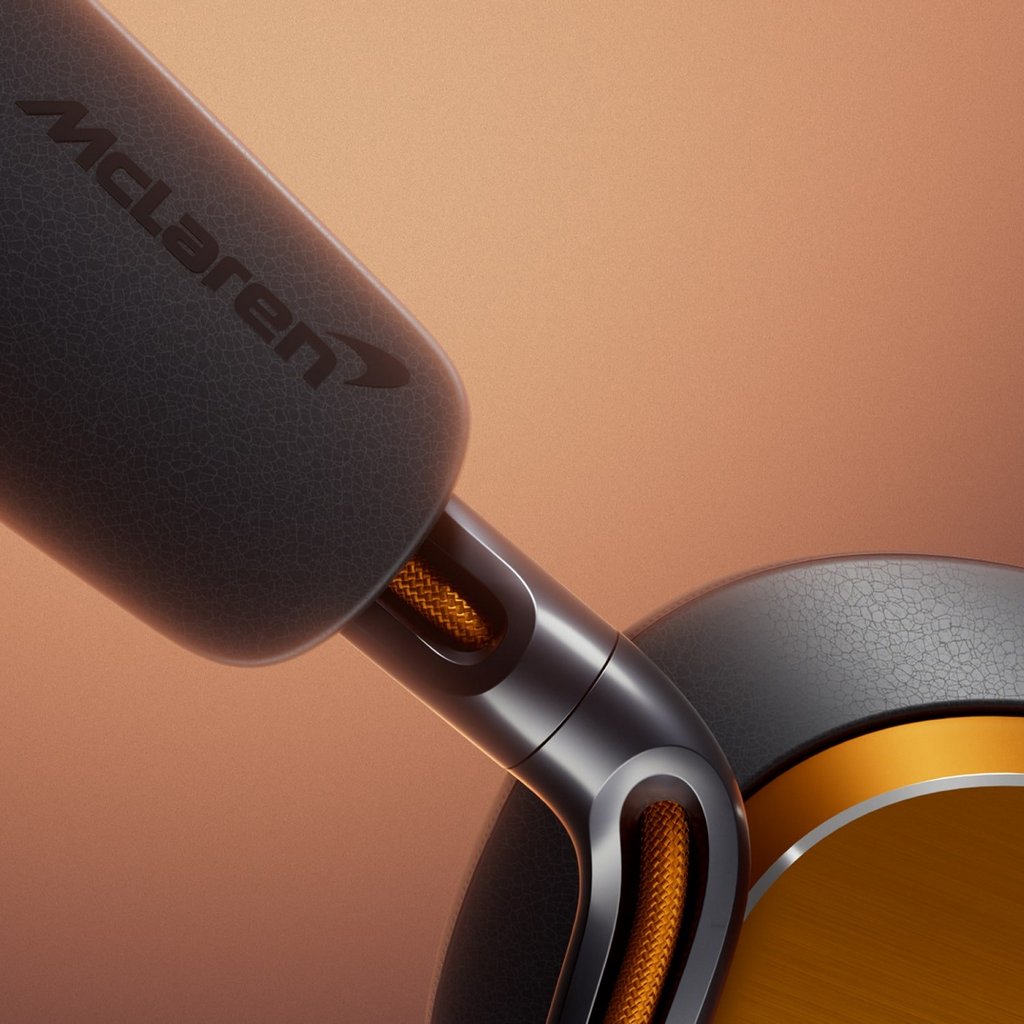 ���� � 7 ������ ��������� ��������� � �������� ���������������: Bowers & Wilkins PX 8 S2 McLaren