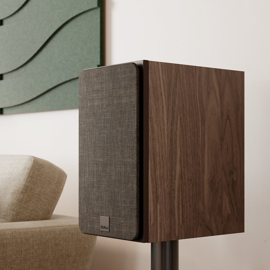 ���� � 10 ������ ������������ ����: DALI  Sonik 3  Black Ash