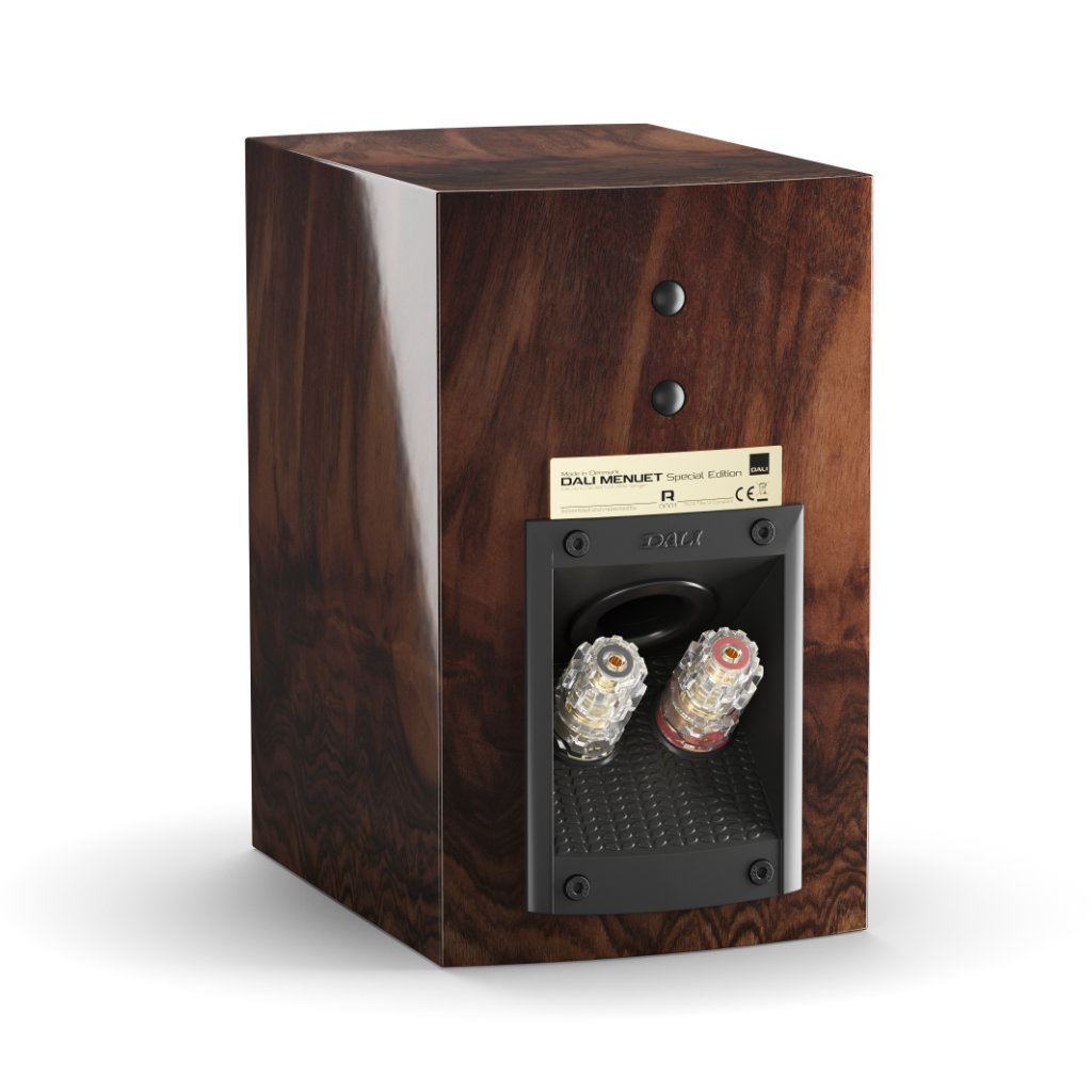 ���� � 5 ������ ������������ ����: DALI Menuet SE High Gloss Wild  Walnut