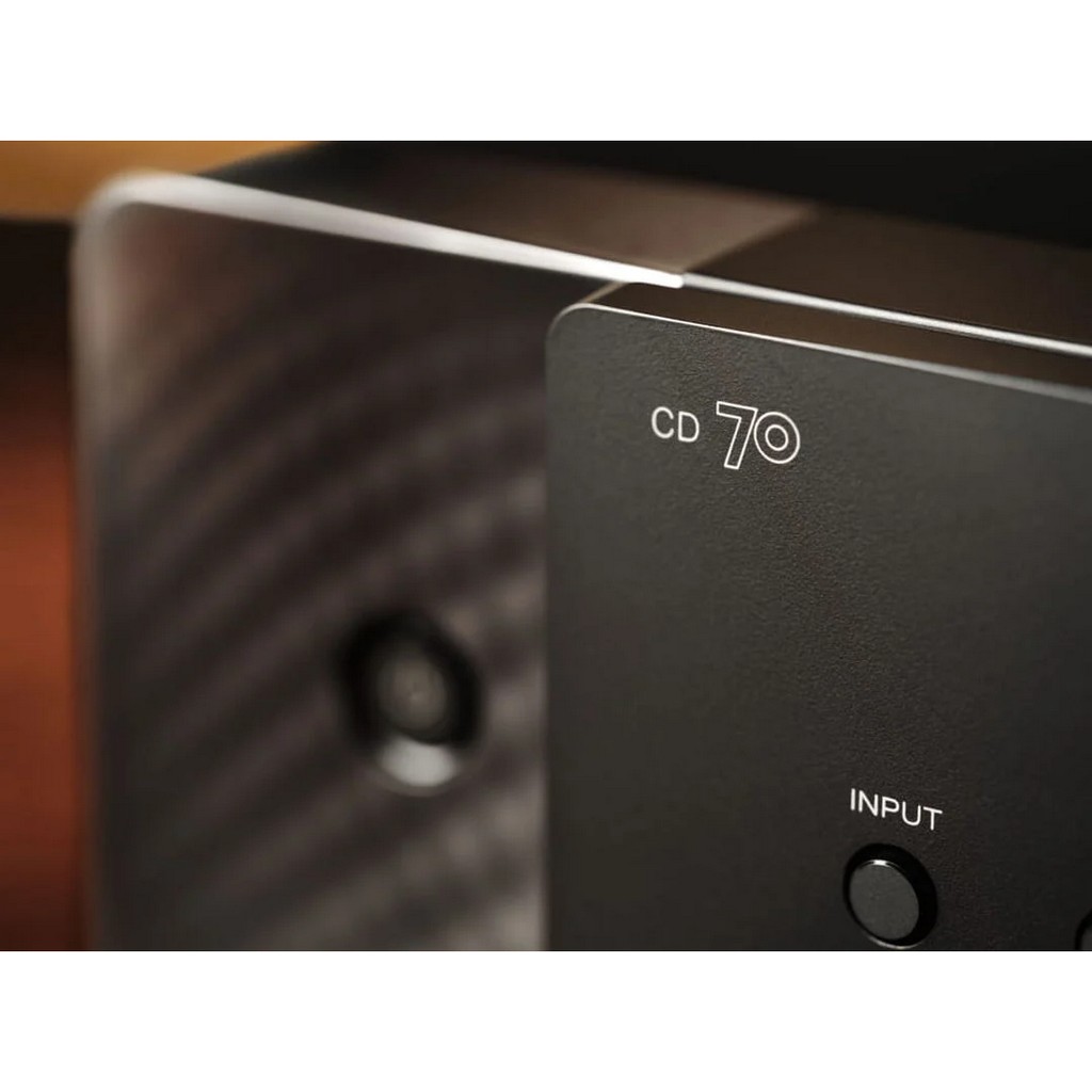 ���� � 6 ������ CD �����: Marantz CD70 Black