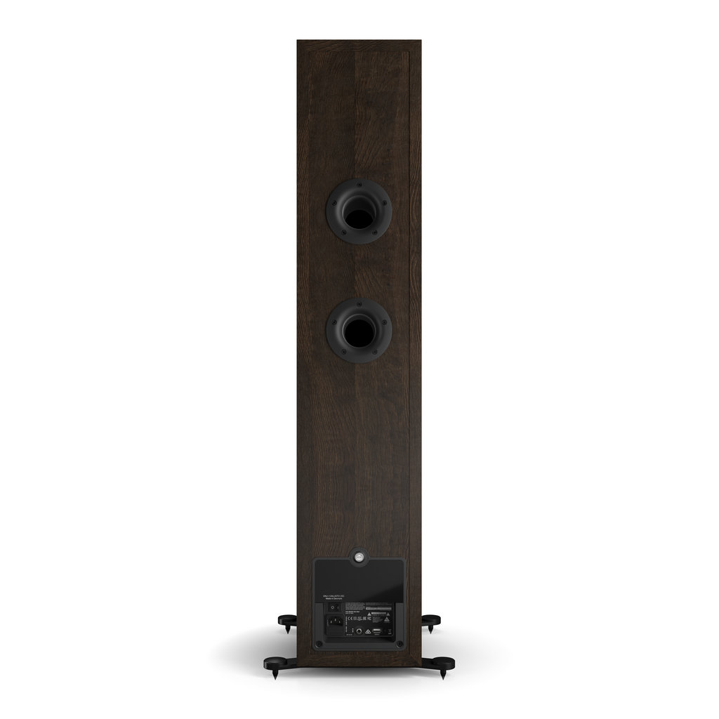 ���� � 3 ������ ���������� ��������� ������� � ��������: DALI Callisto 6 C Tobacco Oak + Sound Hub + Bluos NPM-2i