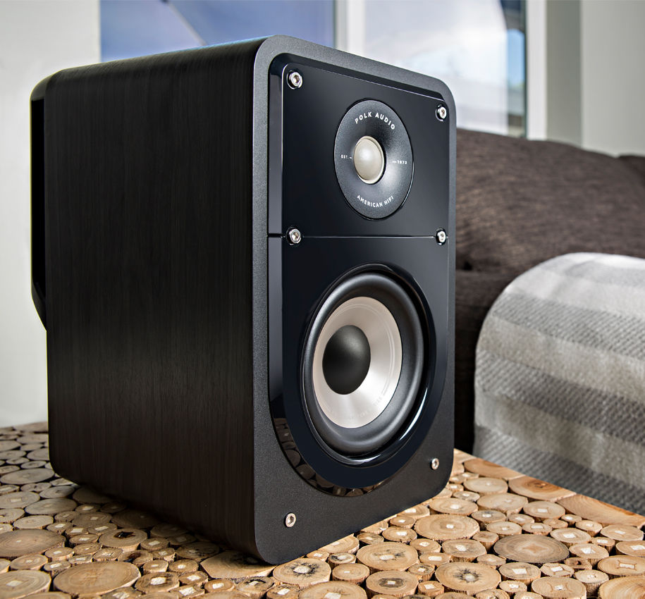 ���� � 8 ������ ��������: ������� Polk Audio Signature S15e � ������� ������-������� Denon DRA-800H